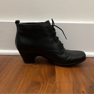 Clarks Vintage Heeled Ankle Boots